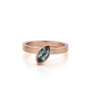 Ring roodgoud met tanzaniet