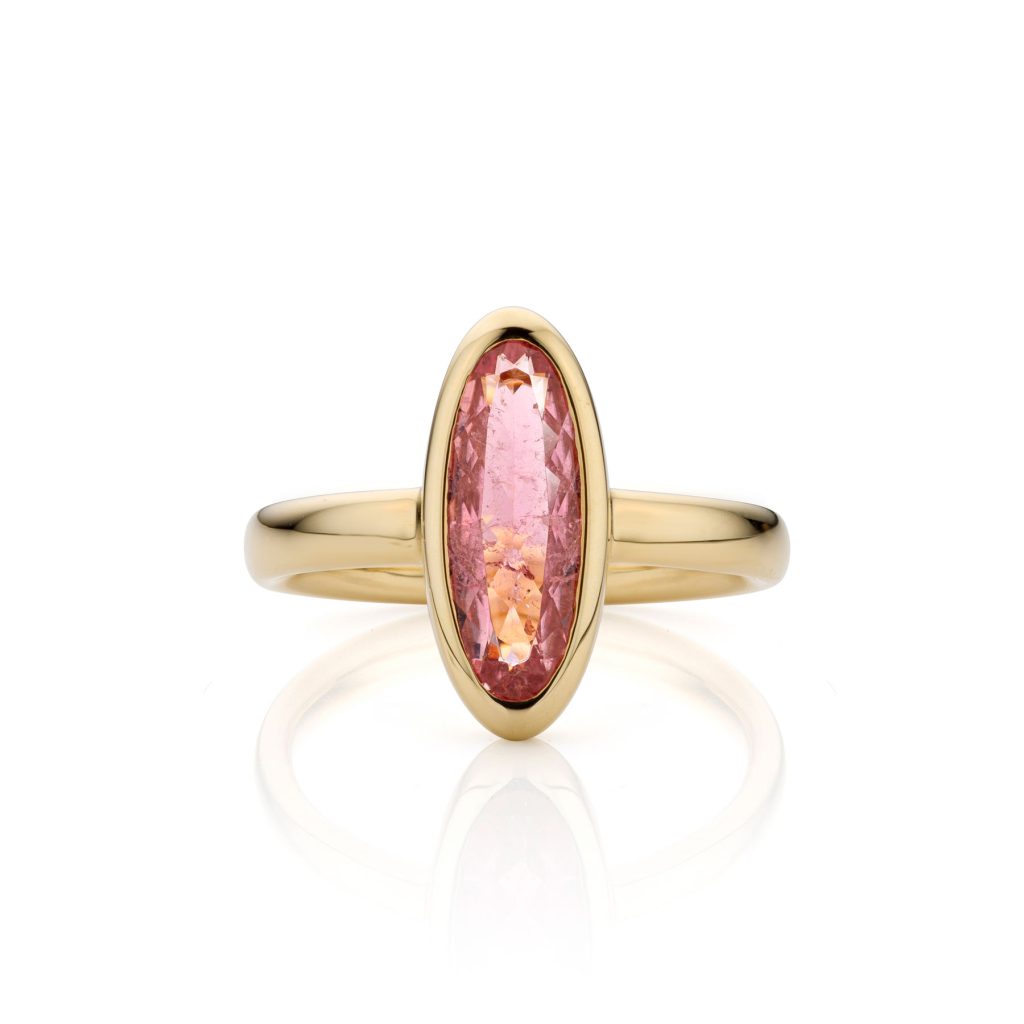 Rose toermarlijn in geelgouden ring collectie